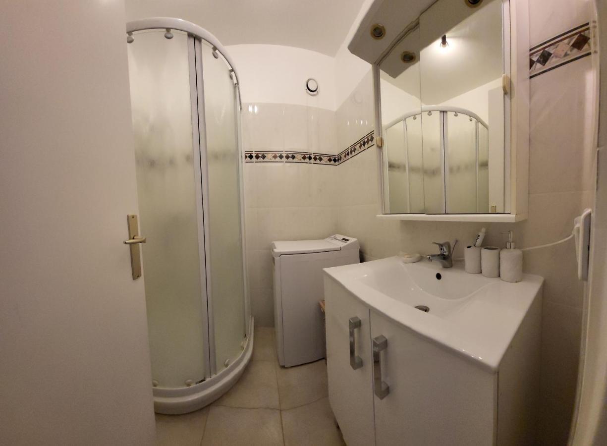 Ferienwohnung Studio Mer Montagne Roquebrune-Cap-Martin Exterior foto